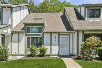 99 Drexelgate Ct, Middle Island, NY 11953