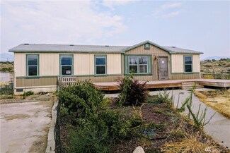 26 Bentham Rd, Omak, WA 98841