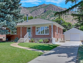 712 Polk Ave, Ogden, UT 84404