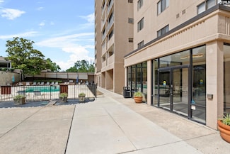 1825 Saint Julian Place Unit 8H, Columbia, SC 29204