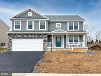 6 Cheltenham Ln, Carlisle, PA 17013