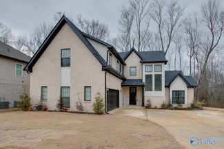 115 Pitalo St, Madison, AL 35758