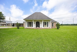 7540 Ed Lejeune St, Addis, LA 70710