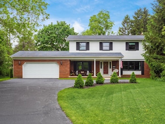 4159 Rowanne Rd, Columbus, OH 43214