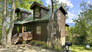 2126 Loafers Glory Way, Gatlinburg, TN 37738