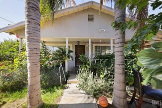 10424 Habecker Rd, Lamont, CA 93241