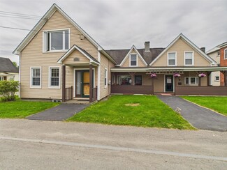15 Main St, Colebrook, NH 03576