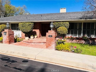 16915 Dormie Place, Encino, CA 91436