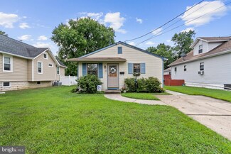 320 E Washington Ave, Magnolia, NJ 08049