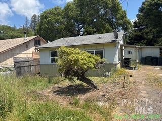 1389 Eva Clair St, Willits, CA 95490