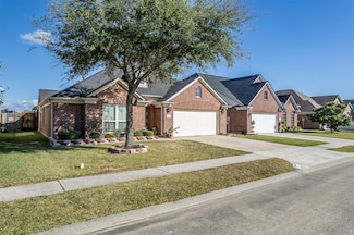 8330 Rosemary Dr, Baytown, TX 77521