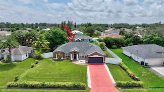 1530 SW Escobar Ln, Port Saint Lucie, FL 34953