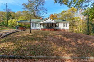 16 Hill St, York, SC 29745