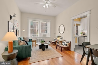 1833 S St NW Unit 2, Washington, DC 20009