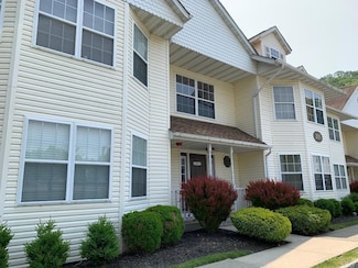 205 Ramapo Rd Unit C, Garnerville, NY 10923