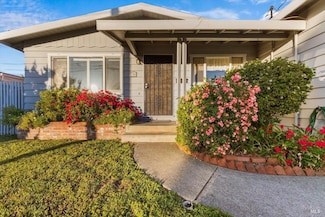 790 Rose Ln, Healdsburg, CA 95448
