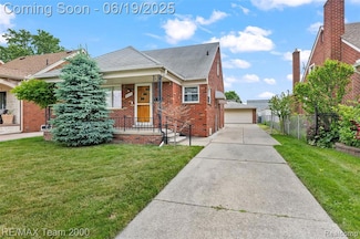 6514 Maple St, Dearborn, MI 48126