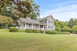 517 Oaken Gate Ct, White Pine, TN 37890