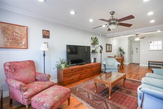 2736 Independence Ave Unit 6A, Bronx, NY 10463