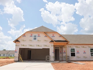 332 Acorn St, Sumter, SC 29154