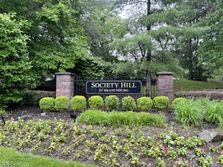 507 Red Crest Ln, Branchburg, NJ 08876