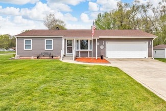 1300 W Southfield Dr, Jackson, MI 49203