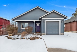 21207 Thornhill Ln, Bend, OR 97701