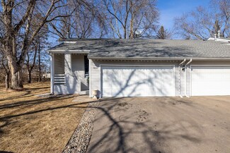 7820 Dunmore Rd, Woodbury, MN 55125