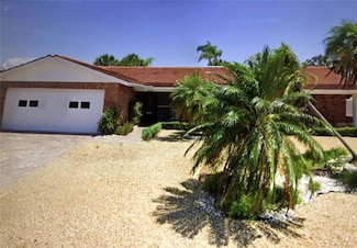 510 64th Ave, Saint Pete Beach, FL 33706