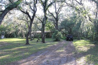 4611 Firelane Rd, Zephyrhills, FL 33541