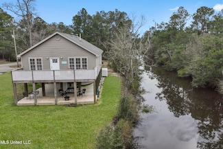 5022 Lory St, Bay Saint Louis, MS 39520
