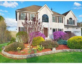 515 Oakham Rd, Barre, MA 01005