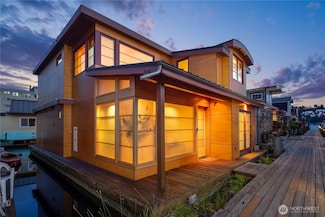 2339 Fairview Ave E Unit L, Seattle, WA 98102