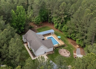 3653 Range Rd, Stem, NC 27581