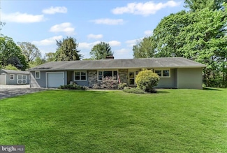 128 Elkdale Rd, Lincoln University, PA 19352