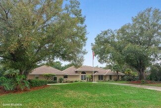 7664 Charleston Way, Port Saint Lucie, FL 34986