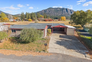 250 & 252 Quartzite Loop, Chewelah, WA 99109