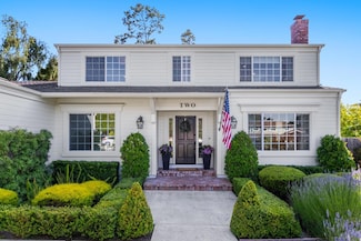 2 Black Tail Ln, Monterey, CA 93940