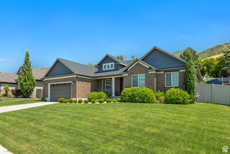 1668 N 400 W, Farmington, UT 84025