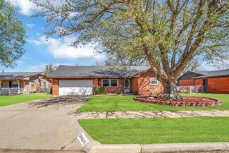 2008 N Canary Ln, Altus, OK 73521