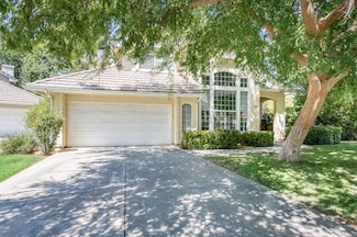 1144 E Province Dr, Fresno, CA 93720