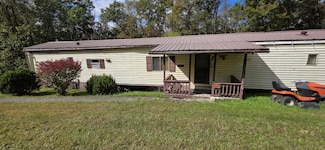 1938 Irish St Unit 1938, Summersville, WV 26651