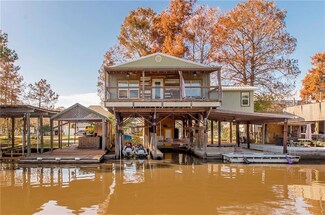 32677 Cypress Dr, Springfield, LA 70462
