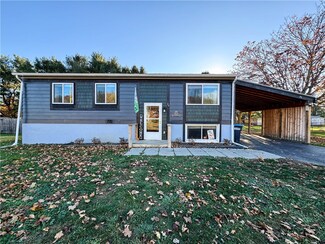 26 Redwing Ln, Horseheads, NY 14845