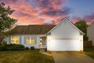242 Kemperwood Dr, Pataskala, OH 43062