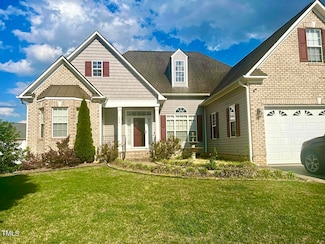 166 Creekwood Cir, Smithfield, NC 27577
