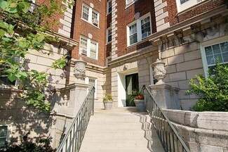 7 Arlington St Unit 37, Cambridge, MA 02140