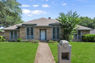 1015 Lansdale Dr, Duncanville, TX 75116