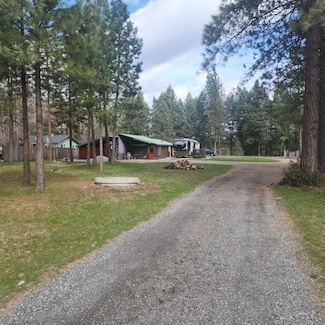 27 Waterview Dr, Kettle Falls, WA 99141