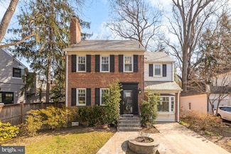 5821 Macarthur Blvd NW, Washington, DC 20016